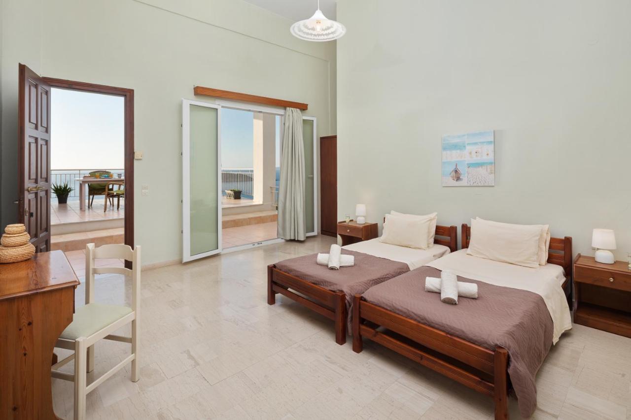 Panorama Apartments Afión Zewnętrze zdjęcie